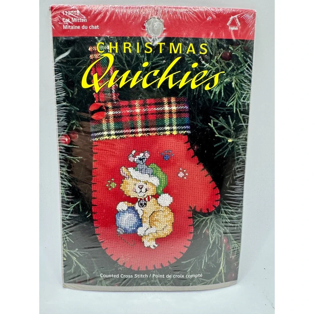 Leisure Arts Cross Stitch‎ Kit 3.75x5 Cat Mitten Christmas Quickies 113018 New